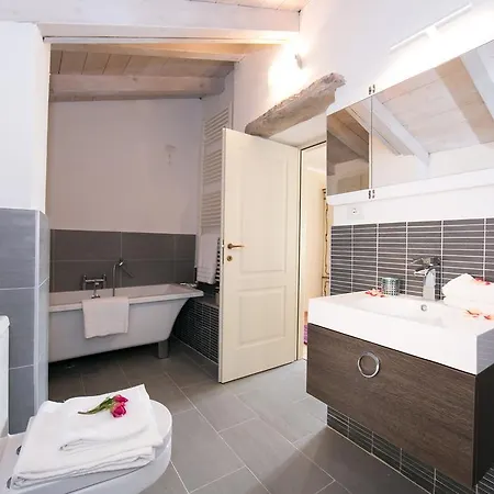 Villetta Argegno * Argegno